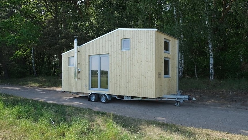 This Eco-Friendly Tiny Home With a Highly Efficient Layout Is Full of Surprises