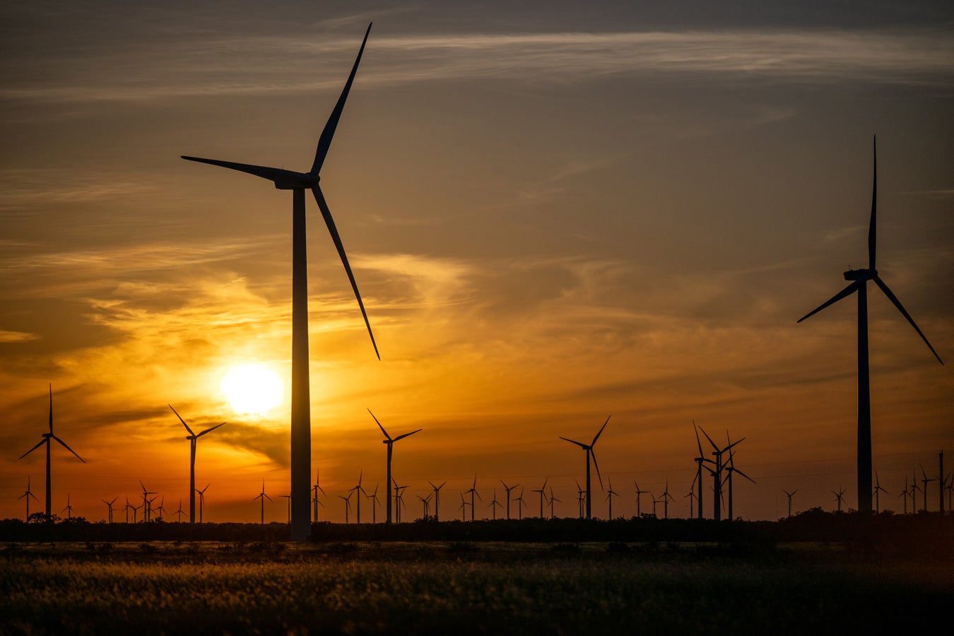 Renewable Energy News 2 World's First Carbon Removal Plant Powered Directly by Wind Planned
