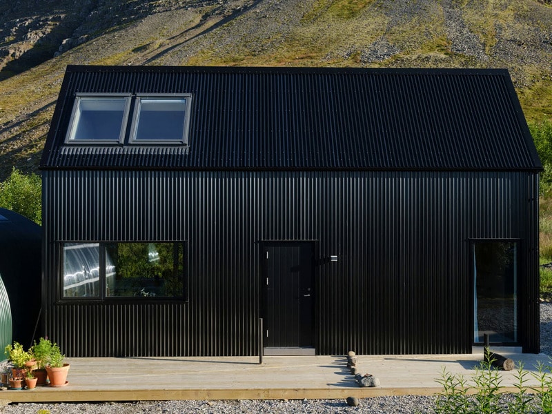 Eco Friendly News 2 Jet-Black Sustainable Artful Cabins